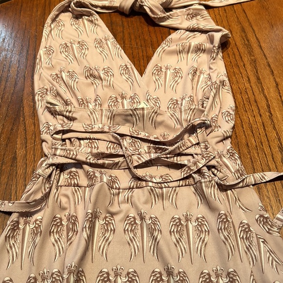 Faith Maxi Dress With Wings And Swords Print Ties At Neck Size L - Picture 7 of 8